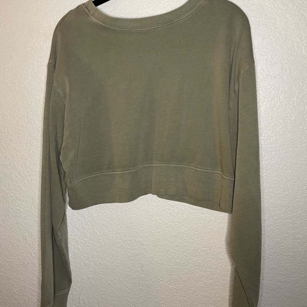 Green chill pull over sweater